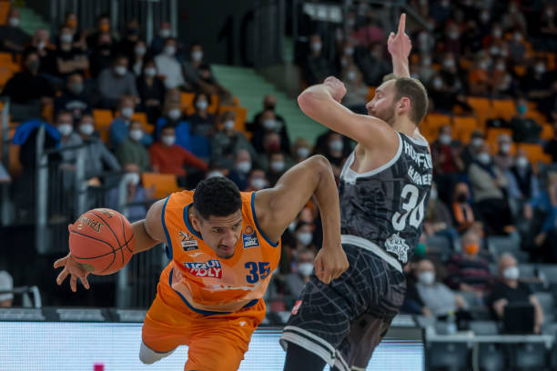 引援和战术 引援和战术