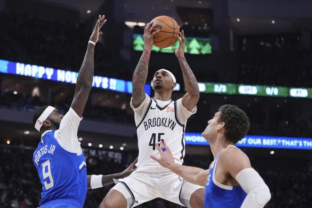 效力于英超 效力于英超