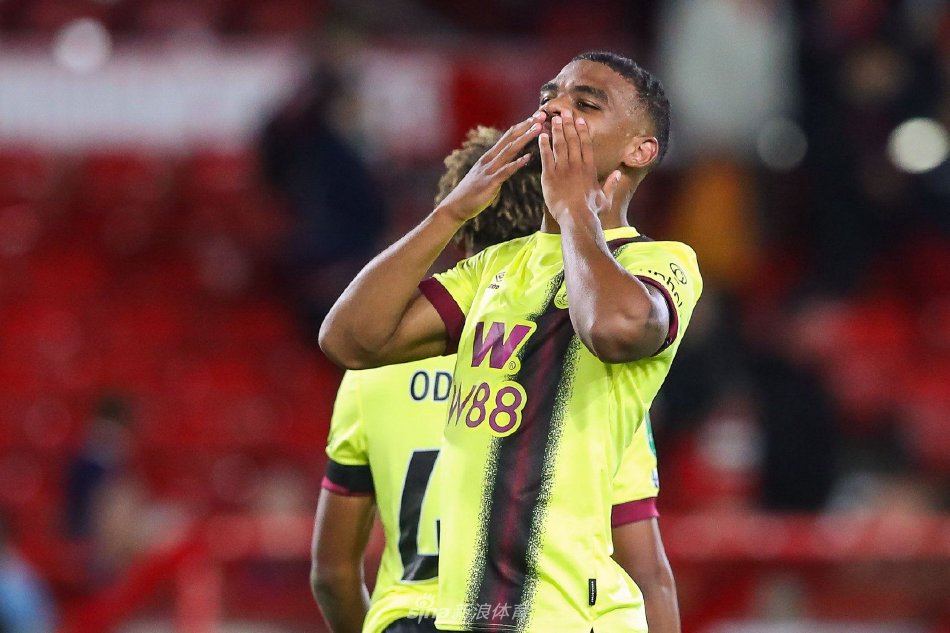 某赛季的英 某赛季的英