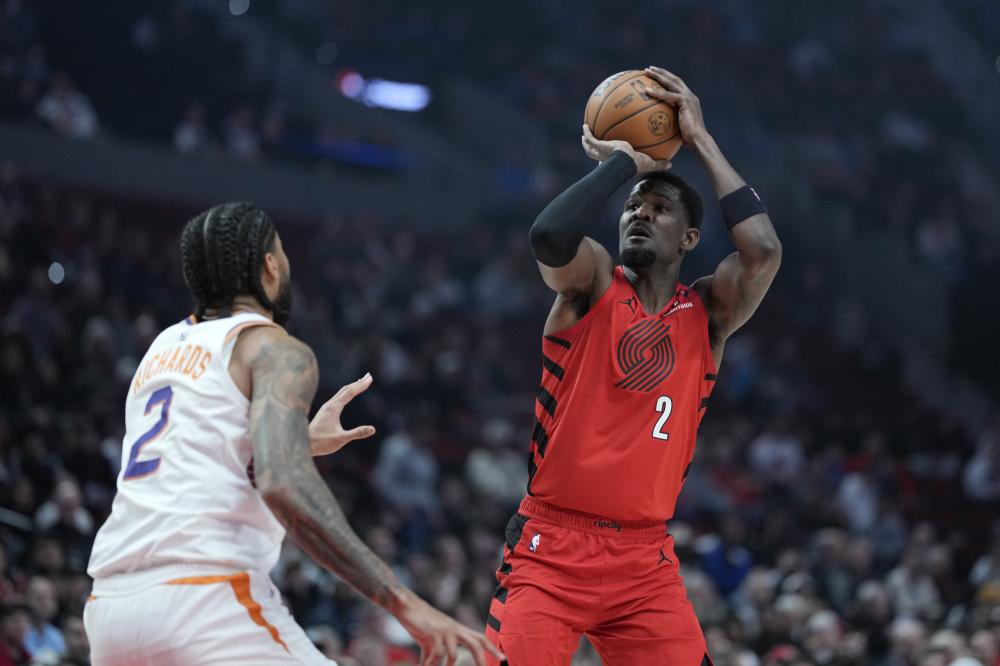 爱德华兹在 爱德华兹在