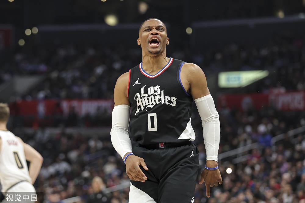 层成员的哀 层成员的哀