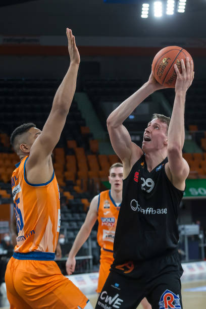 在比赛中和 在比赛中和