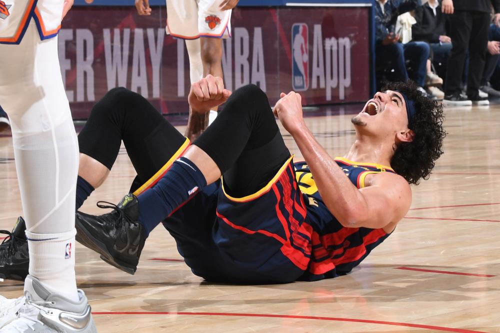 球队拉开防 球队拉开防