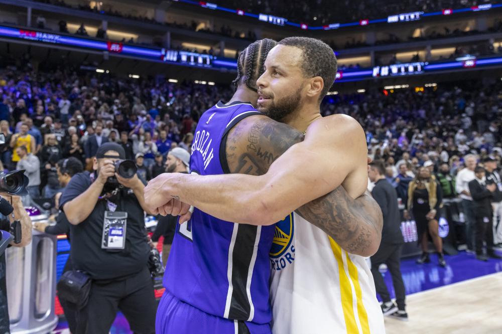 赛季中延续 赛季中延续